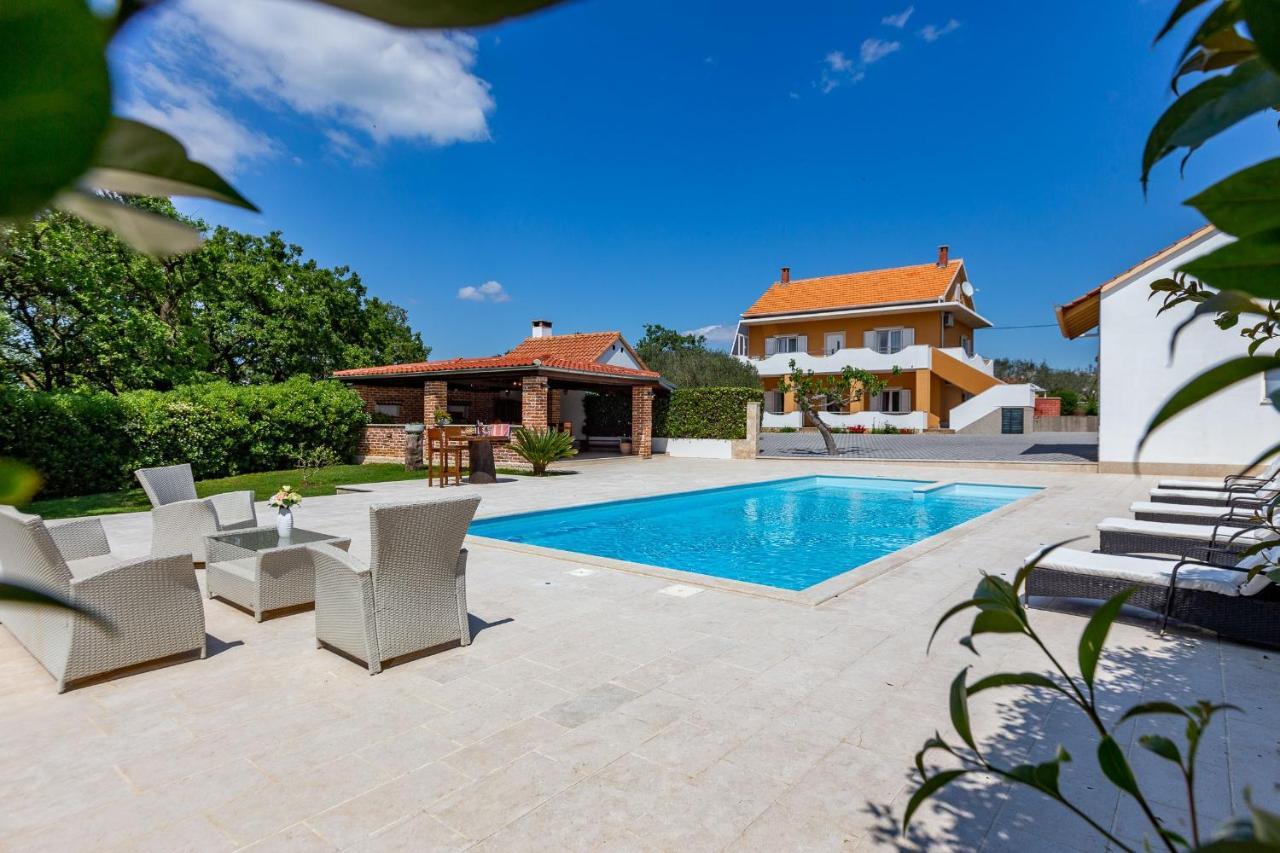 Mp Luxury Holiday Home With Swimming Pool Zadar Exterior photo